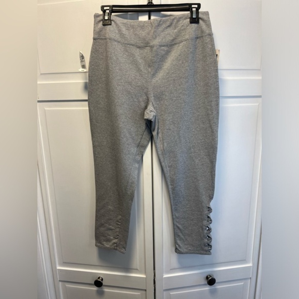 NWT French Laundry Cropped Leggings Size Women’s 1X Color Heather Gray